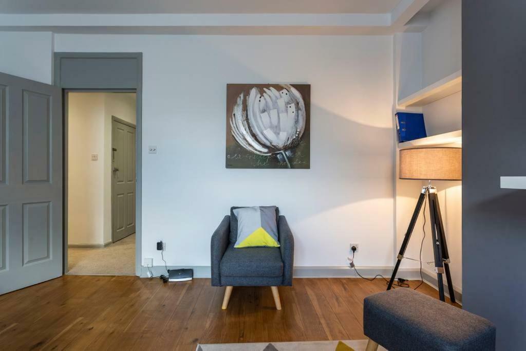 Apartment Spacious Chic - Simplycheckin Winchester