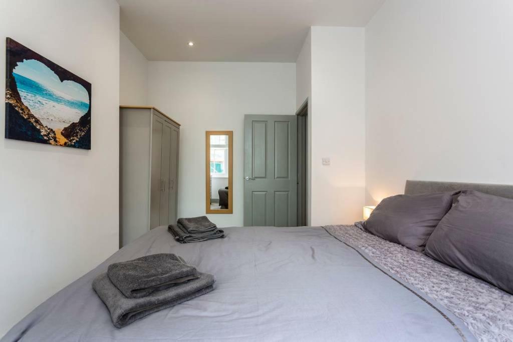 Apartment Spacious Chic - Simplycheckin *